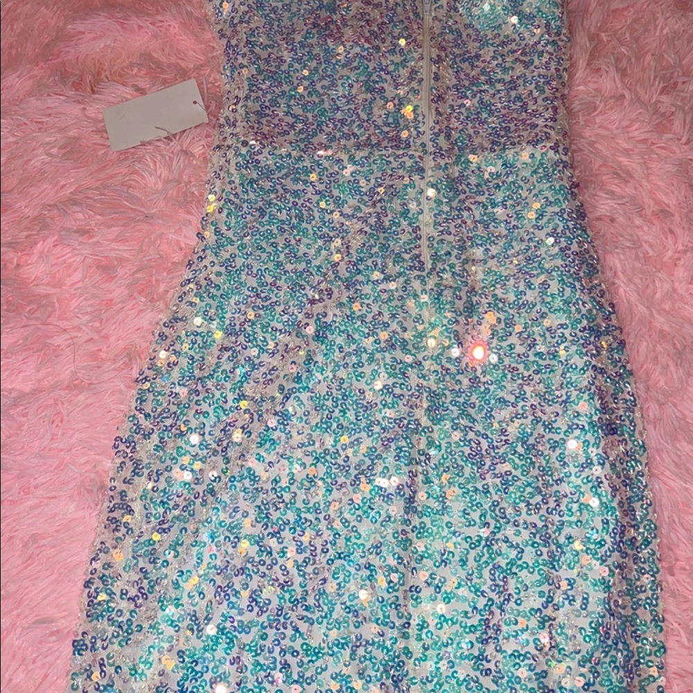 Super cute dress New With Tags